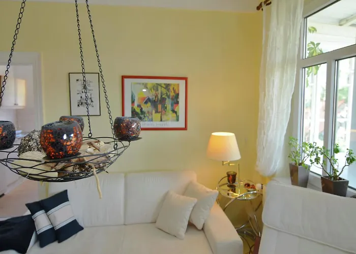 Lägenhet Modern In A Listed With Beautiful View From Balcony