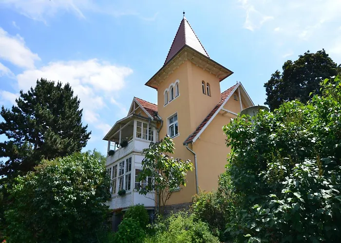 Lägenhet Modern In A Listed With Beautiful View From Balcony